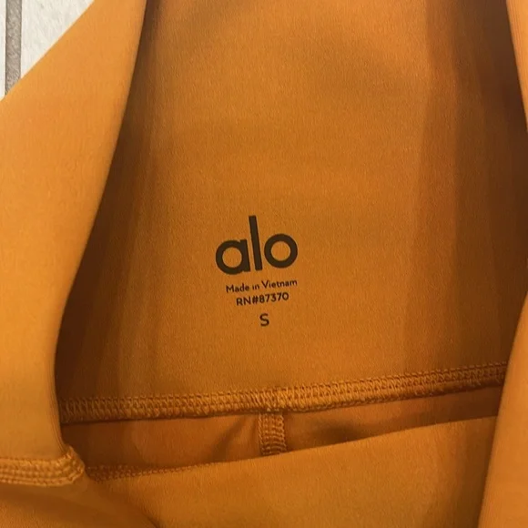 Alo leggings size small - Picture 5 of 6
